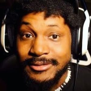 Meet your Posher, Elijah